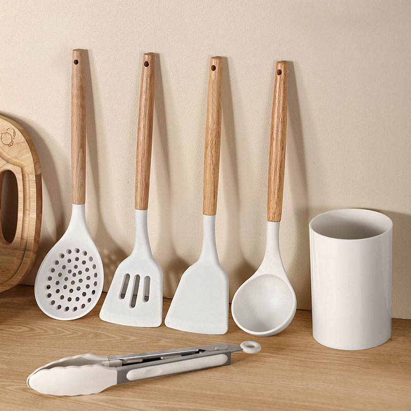 silicone kitchen gadgets